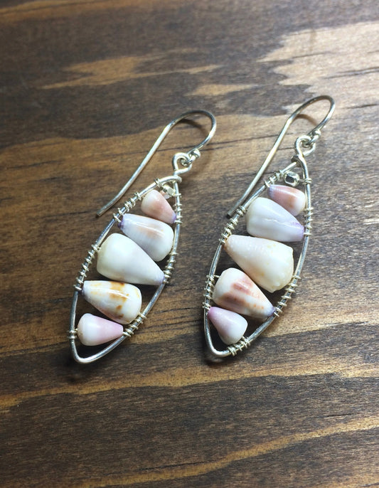 Hawaiian Shell Mini Oval Earrings