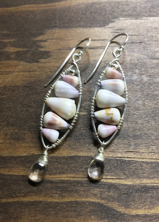 Hawaiian Shell Mini Oval Earrings